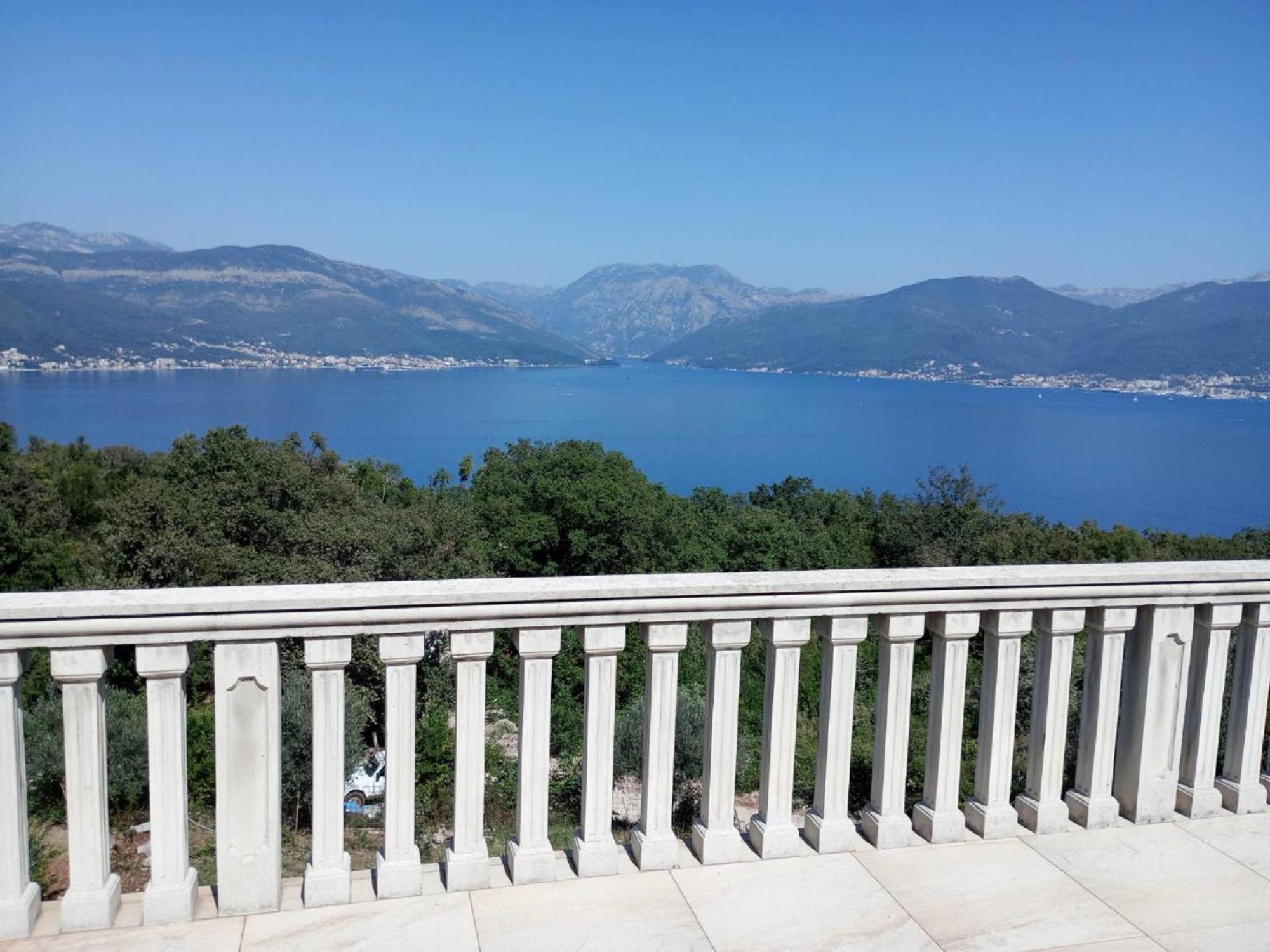 Apartments Vidikovac Tivat Exterior foto