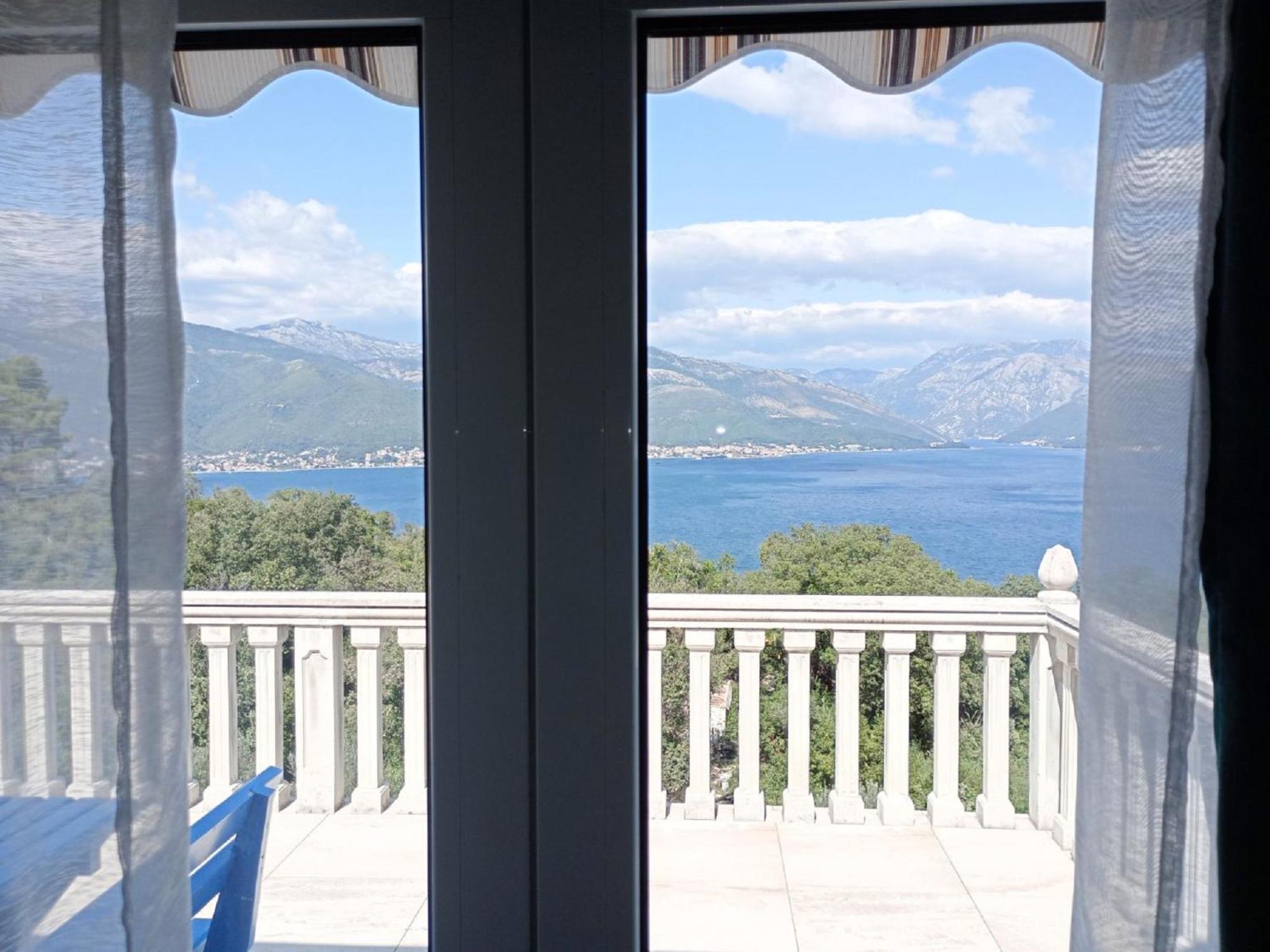 Apartments Vidikovac Tivat Exterior foto